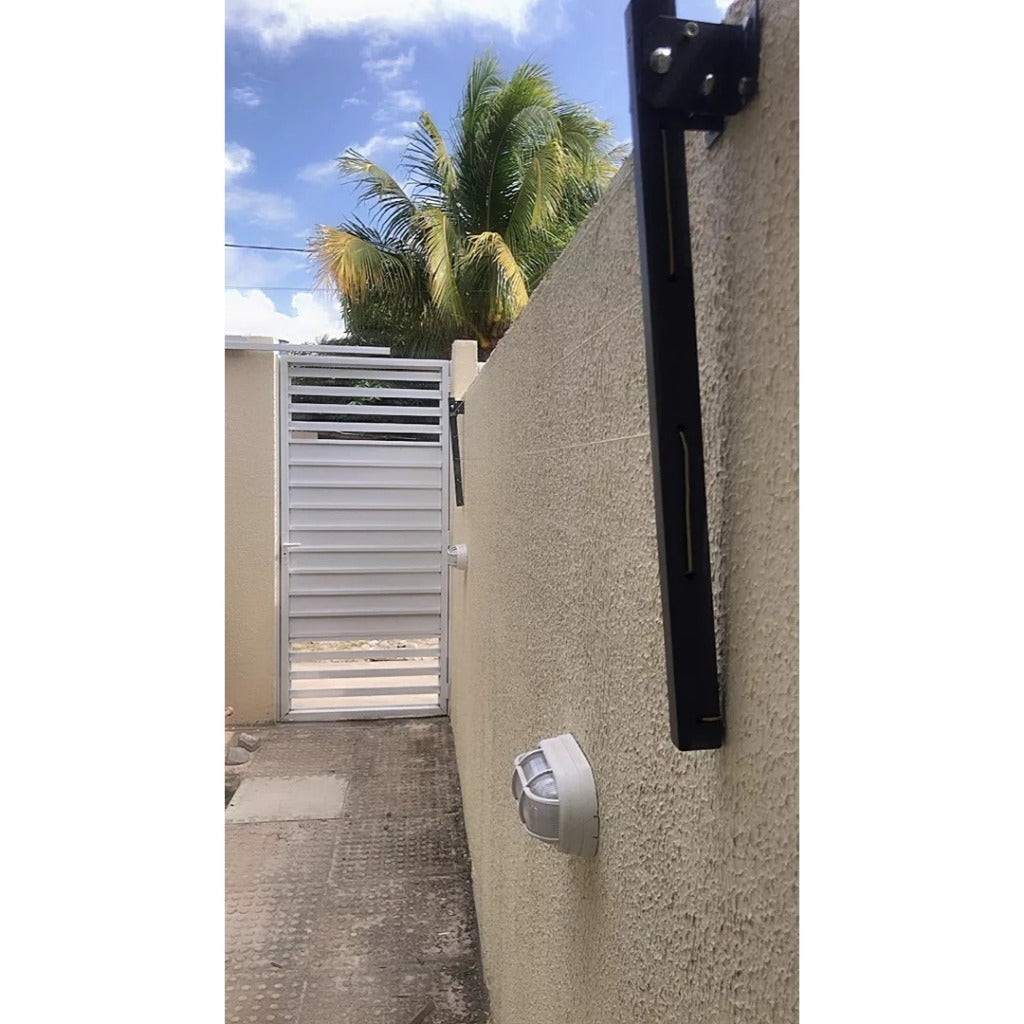 Varal Retrátil Dobrável de Parede em Ferro Reforçado – Cor Preta com Kit de Instalação Incluso e Suporte até 50kg